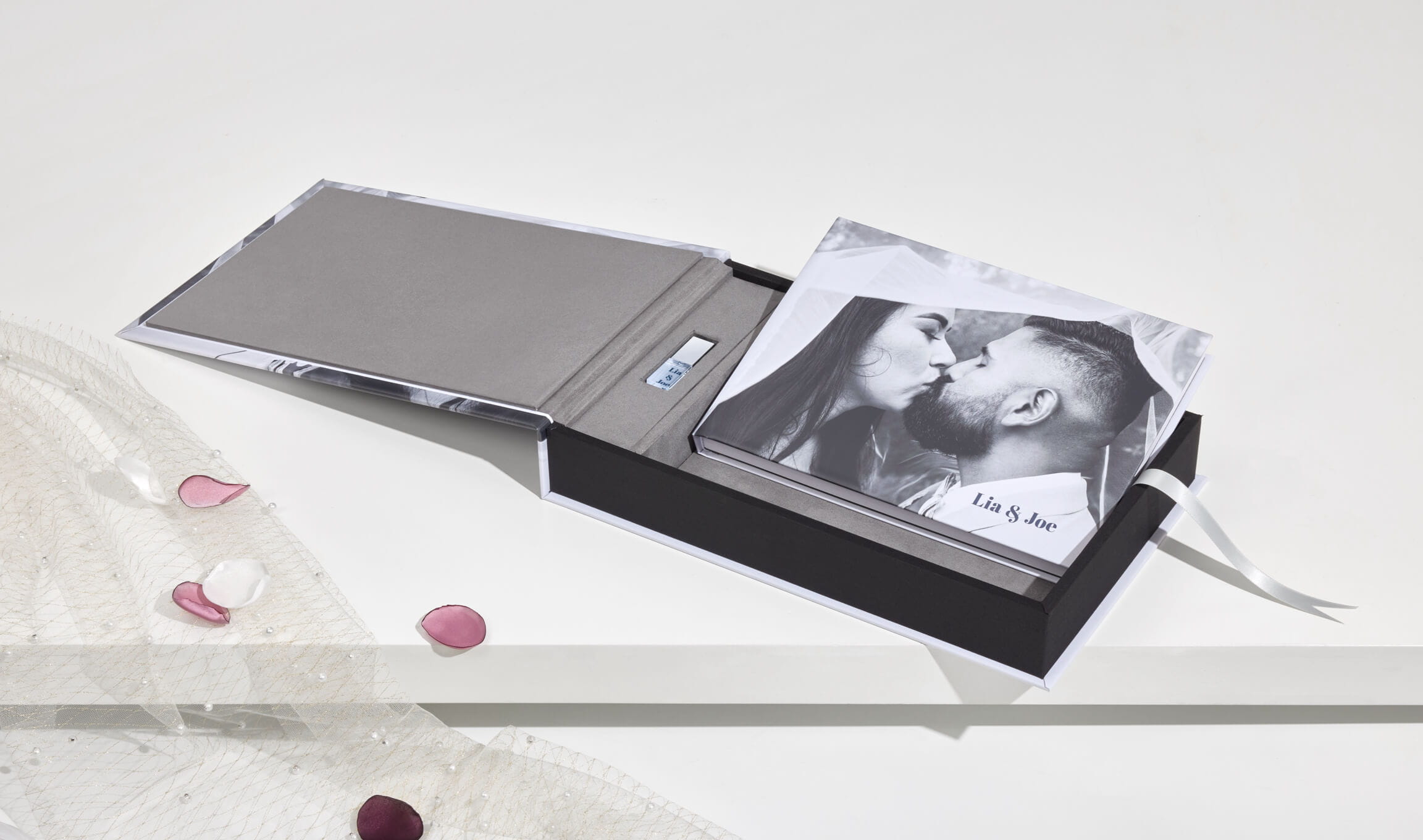 Image-box-album-usb-sets-1-1920px.jpg